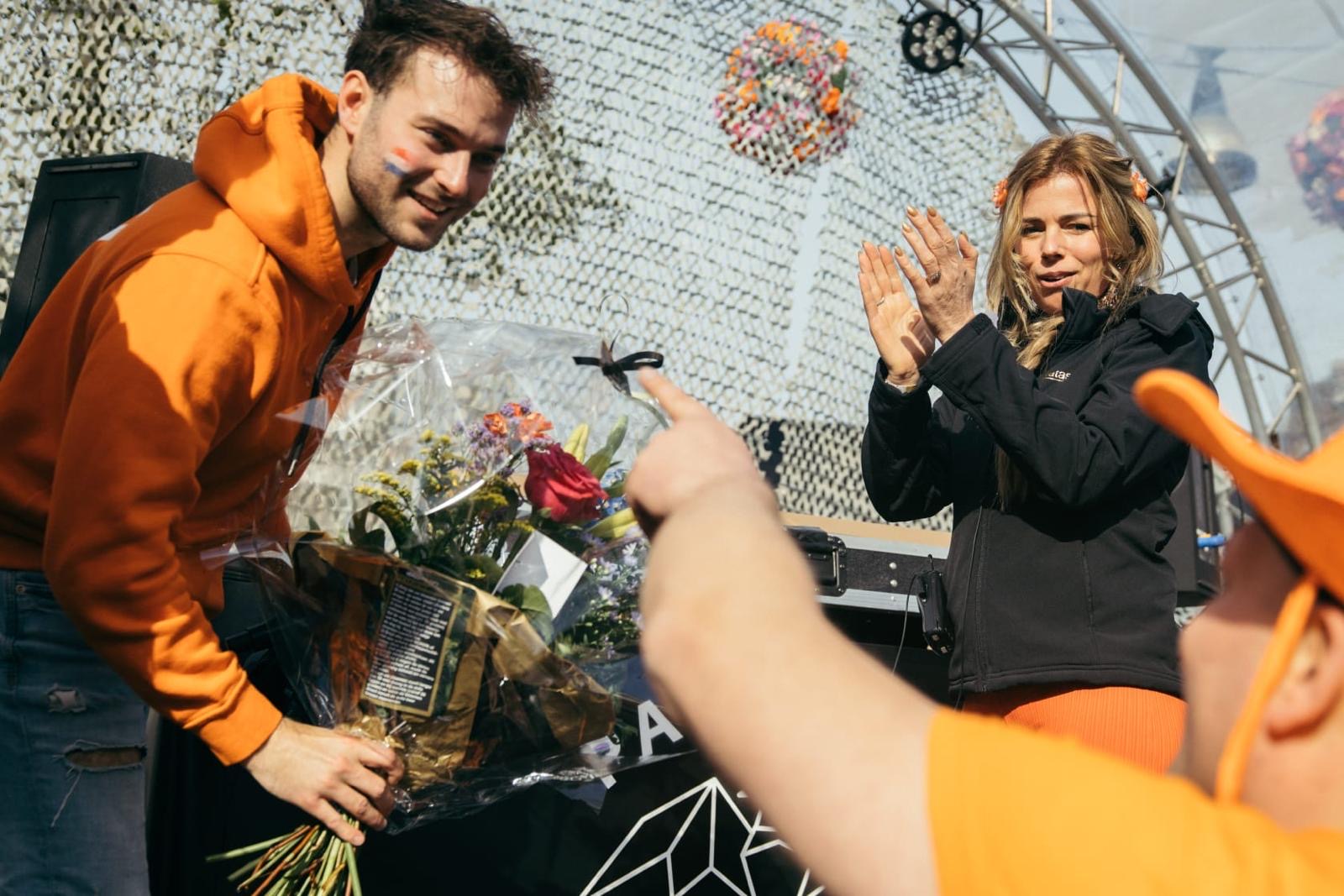 709c1b5d-efcc-4fb9-9c23-5c5fac764df6